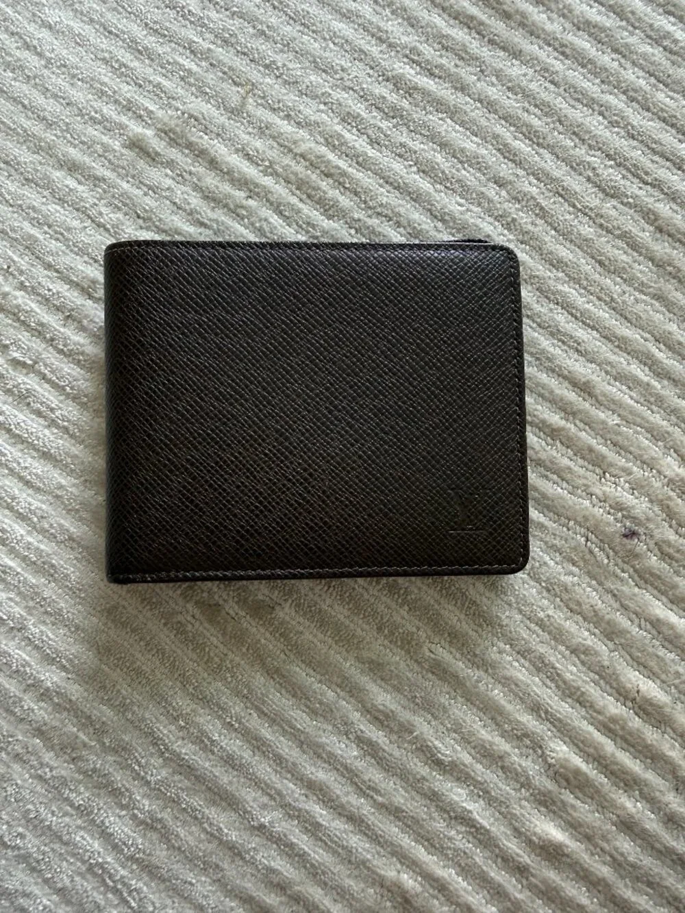 ON SALE! Rare LOUIS VUITTON Leather Wallet